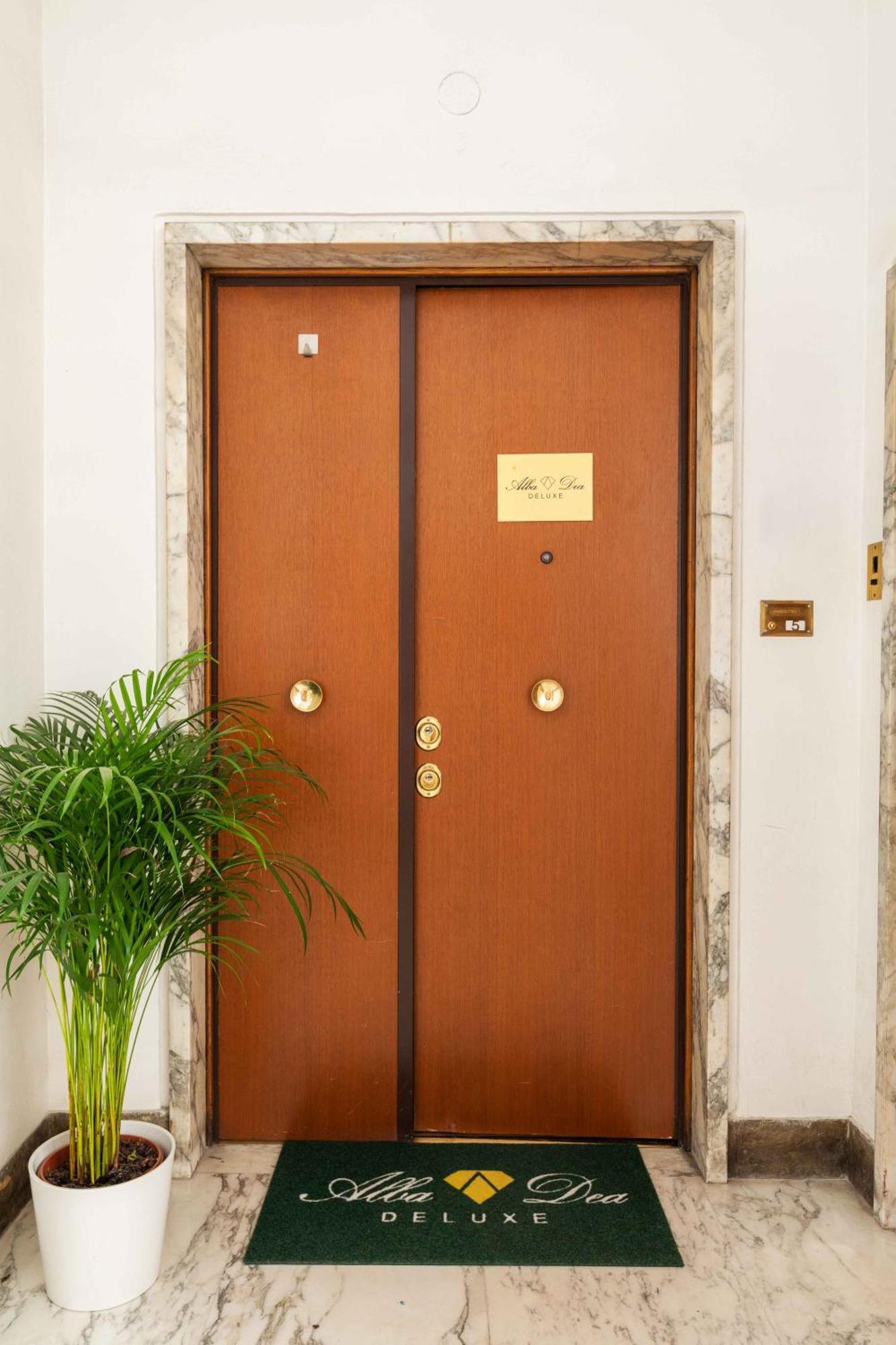 Albadea Deluxe * Roma